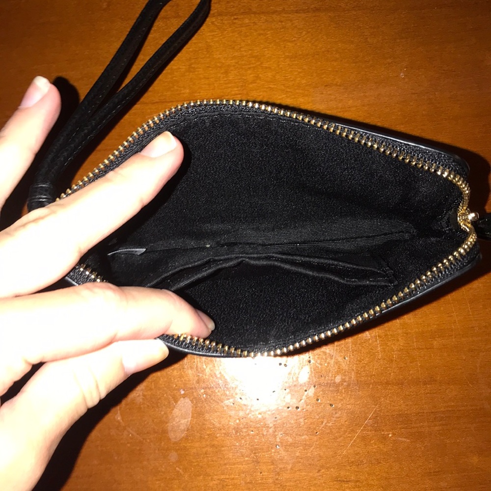 Coach wristlet - Picture 3 of 3
